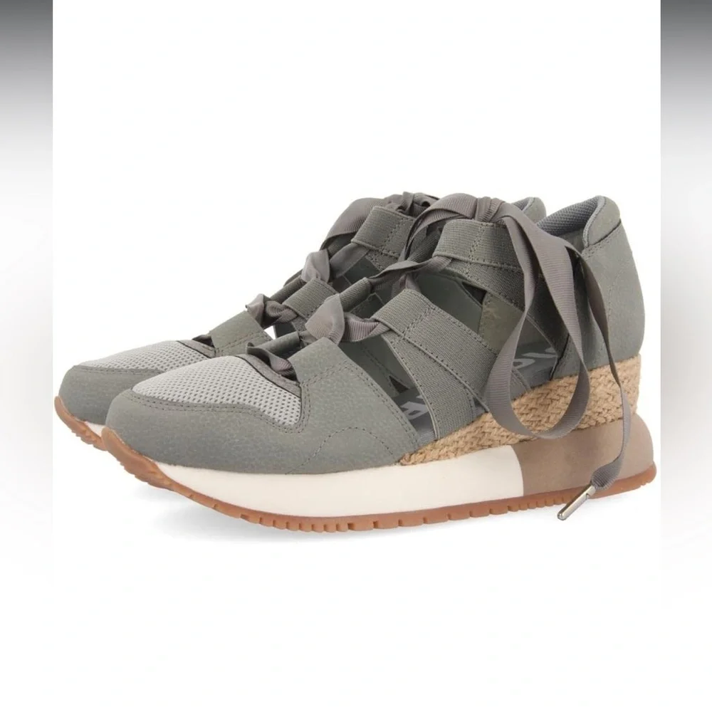 Gioseppo Women’s Low-Top Sneakers Size 9